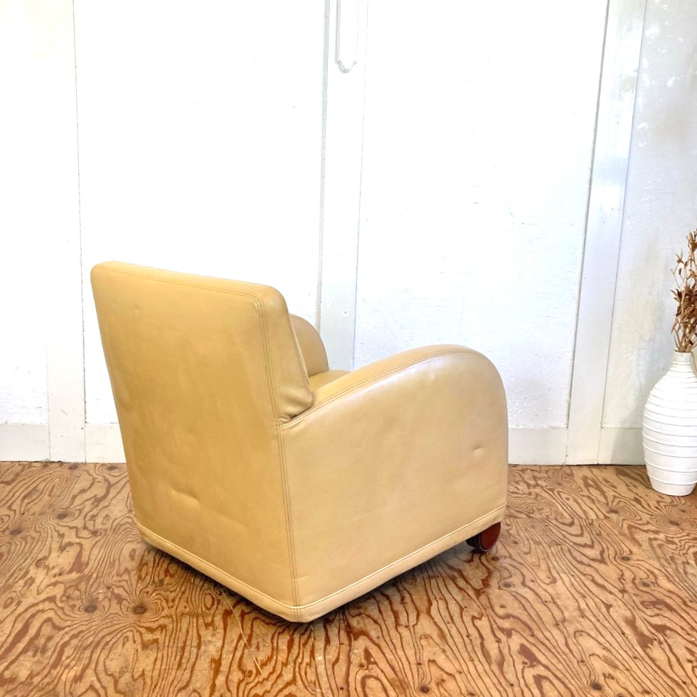 ビー&ビー イタリア / B&B Italia バイシティ / BAISITY アームソファ 中古