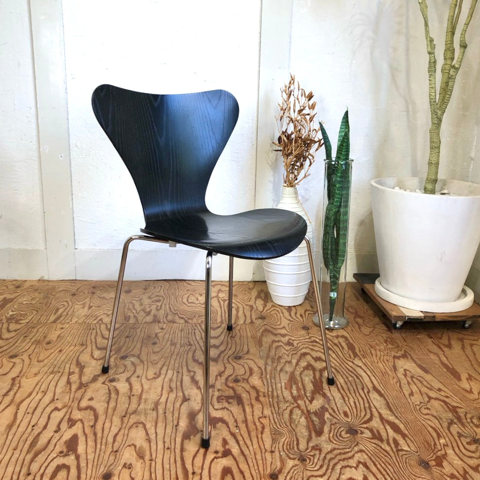 フリッツ・ハンセン / FRITZ HANSEN セブンチェア ブラック アルネ 