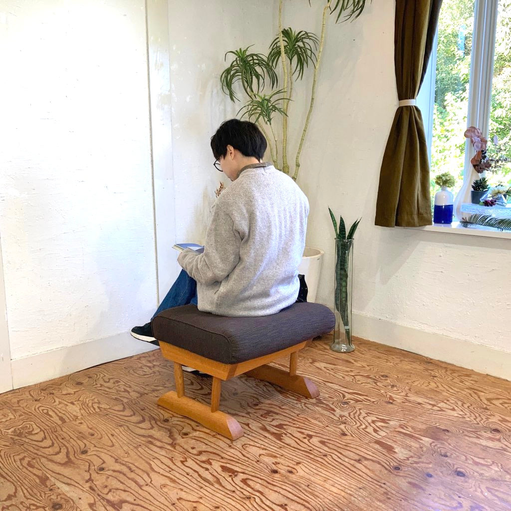 飛騨産業 / HIDA KAYA2 オットマン スツール オーク材 キツツキ 中古