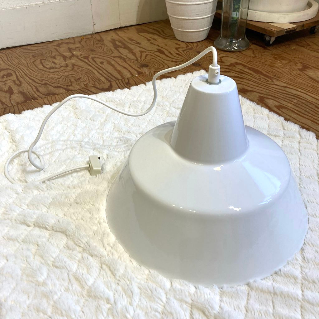 ルイスポールセン / Louis Poulsen ワークショッププランプ 照明 ホワイト ヴィンテージ