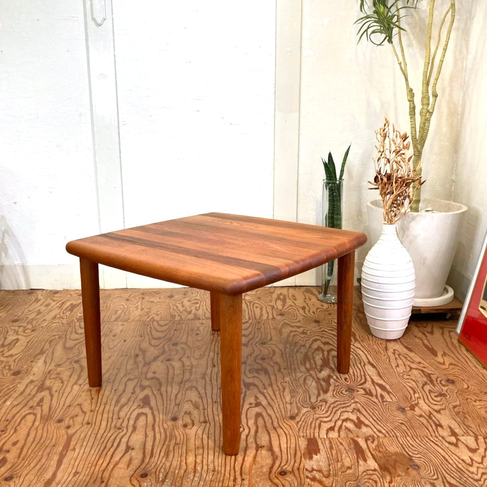 デンマーク製 チーク無垢材 サイドテーブル 北欧 ヴィンテージ