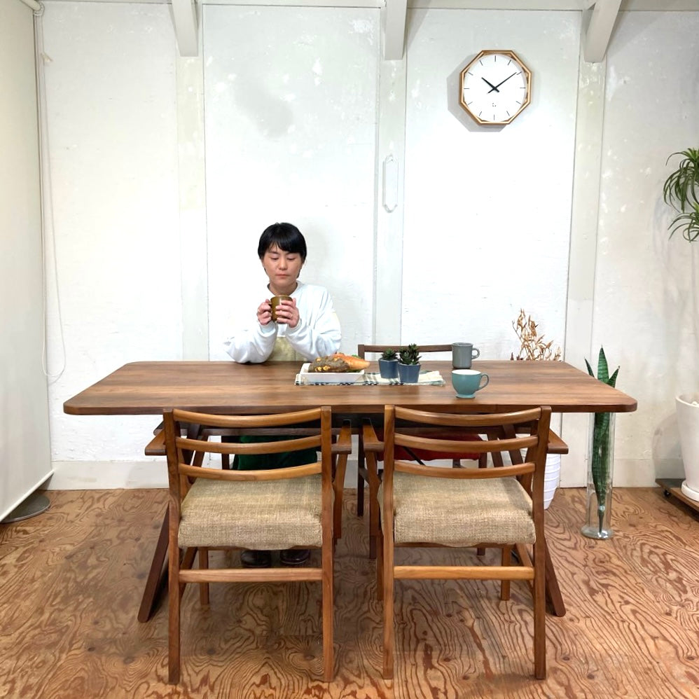 ソース / source ワイホープ / Y HOPE ダイニングテーブル 168 ウォルナット  展示品