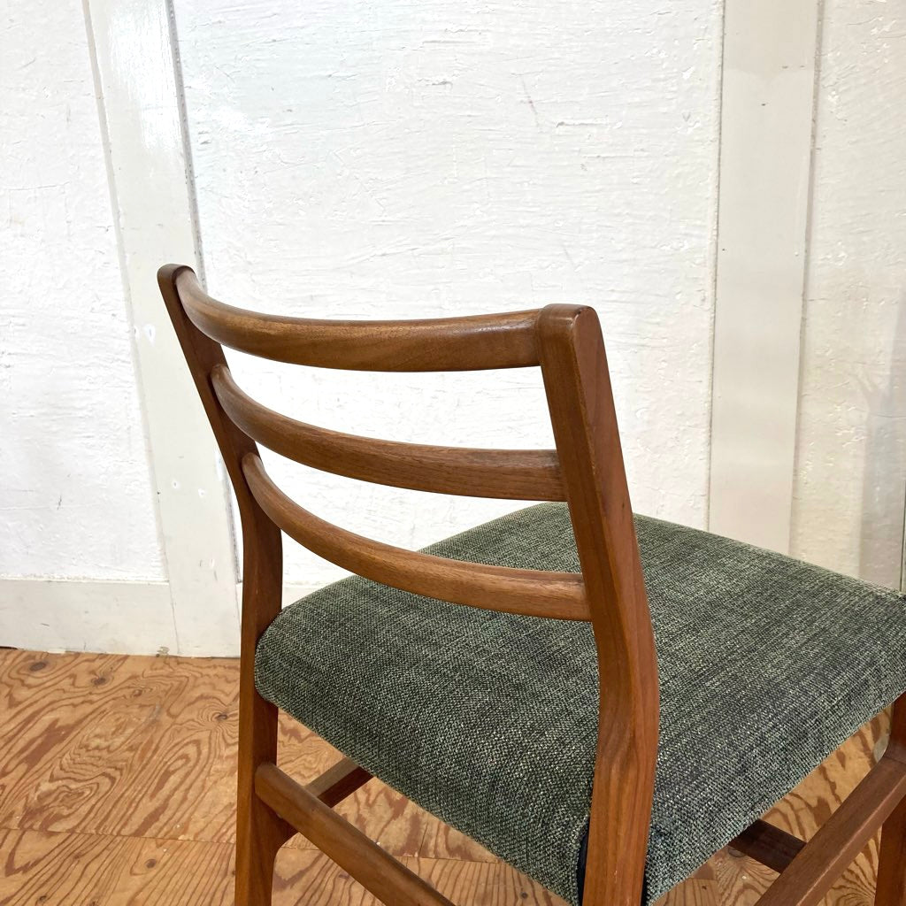 ソース / source ワイホープ / Y HOPE ダイニングチェア  サイドチェア 【グリーン】 展示品