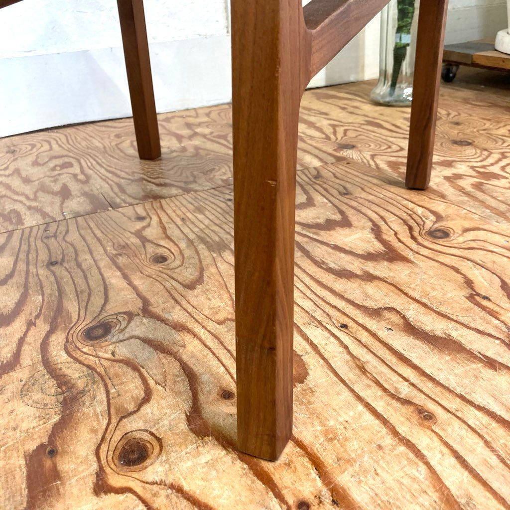 ソース / source ワイホープ / Y HOPE ダイニングチェア  サイドチェア 【グリーン】 展示品