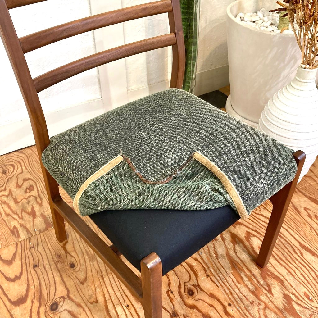 ソース / source ワイホープ / Y HOPE ダイニングチェア  サイドチェア 【グリーン】 展示品