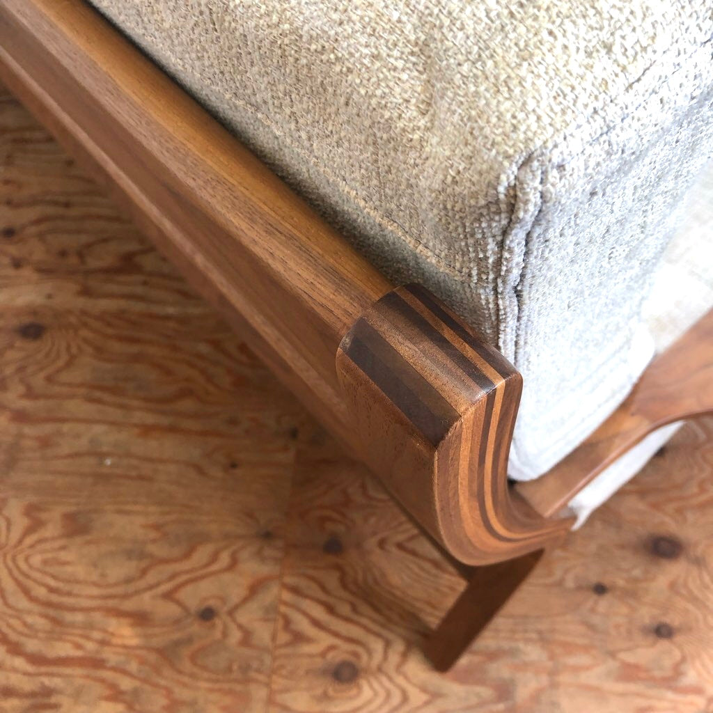 ソース / source ワイホープ / Y HOPE トリプルソファ 184 3人掛け ウォルナット 展示品