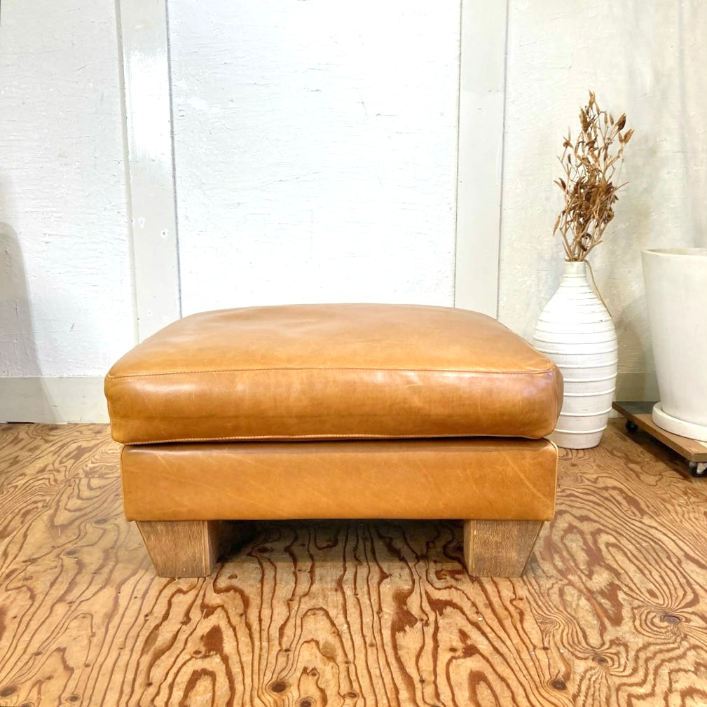 アクメファニチャー / ACME Furniture FRESNO オットマン オイルレザー 