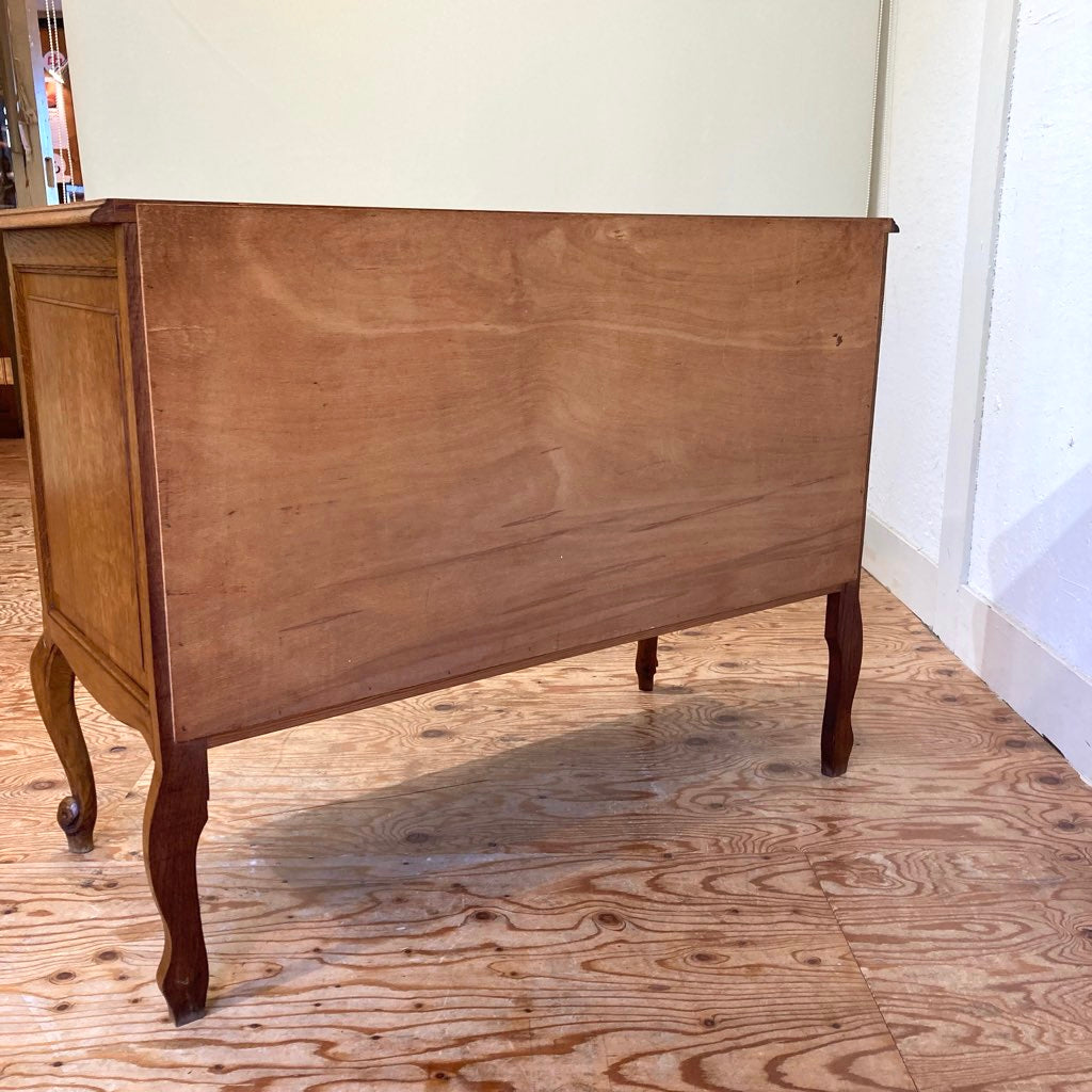 猫脚3段チェスト クラシックスタイル 中古