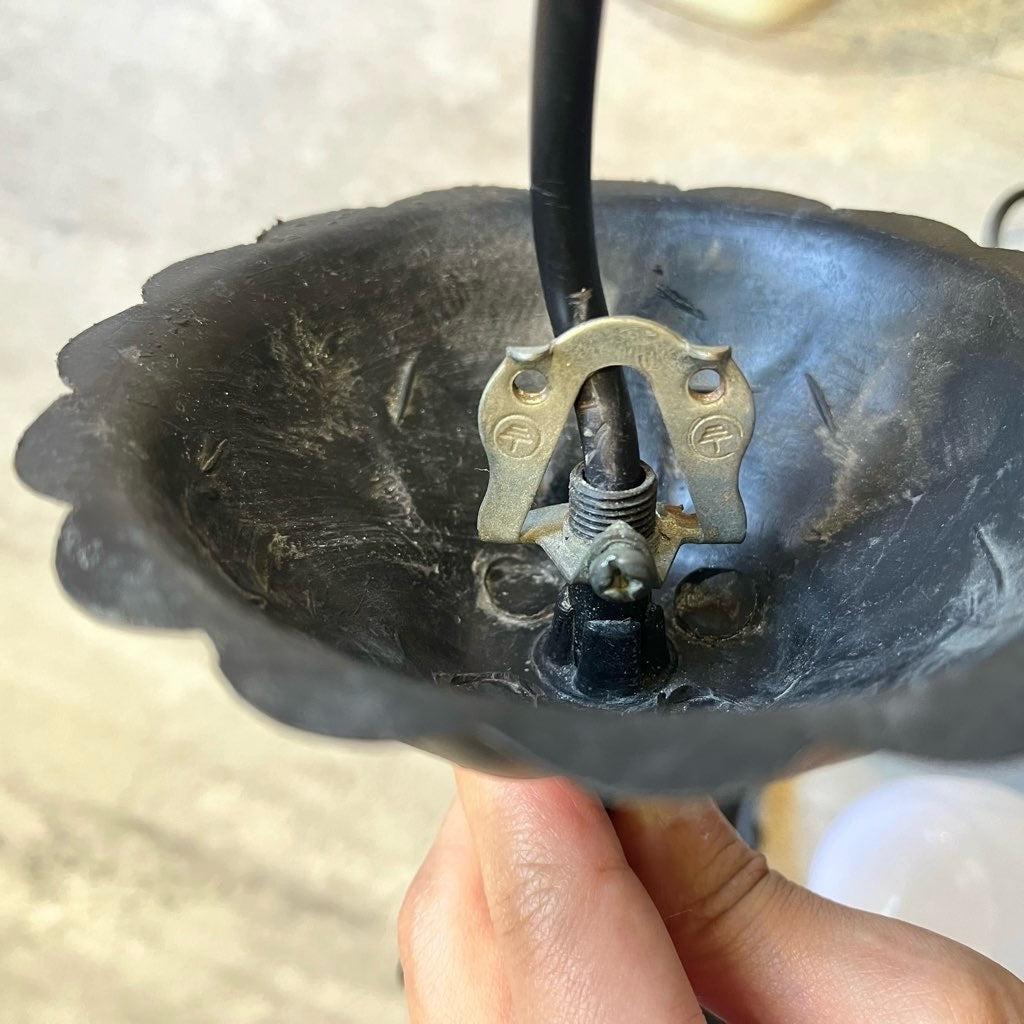 ランプ型 ガラス ペンダントライト 照明 アンティーク調 中古