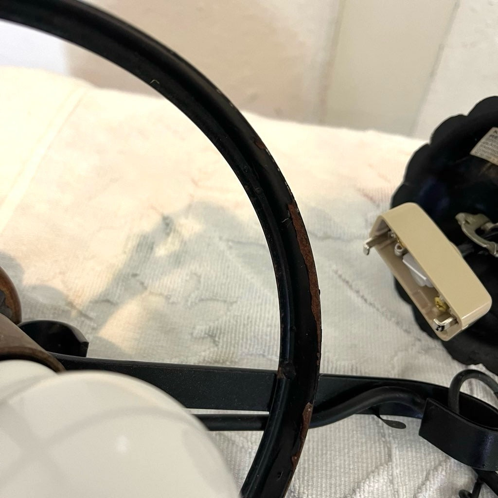 ランプ型 ガラス ペンダントライト 照明 アンティーク調 中古