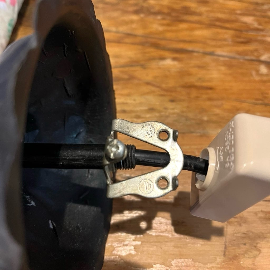 ランプ型 ガラス ペンダントライト 照明 アンティーク調 中古