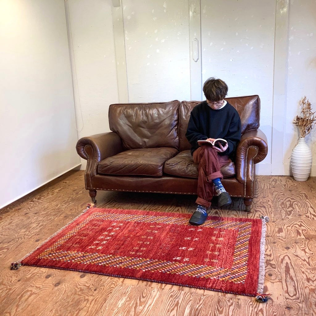 ギャッベ 154×100 ウール100% レッド 赤 ラグマット 中古