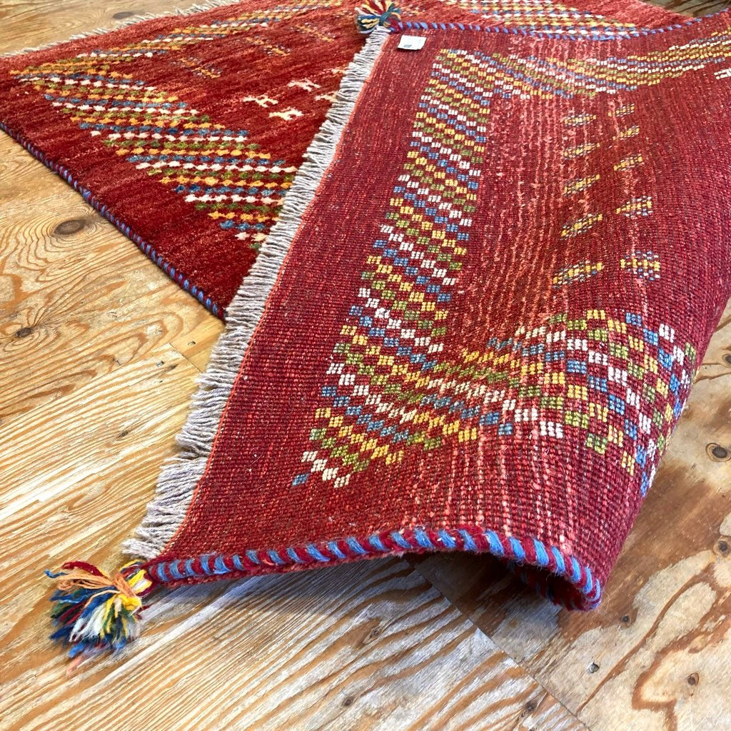 ギャッベ 154×100 ウール100% レッド 赤 ラグマット 中古