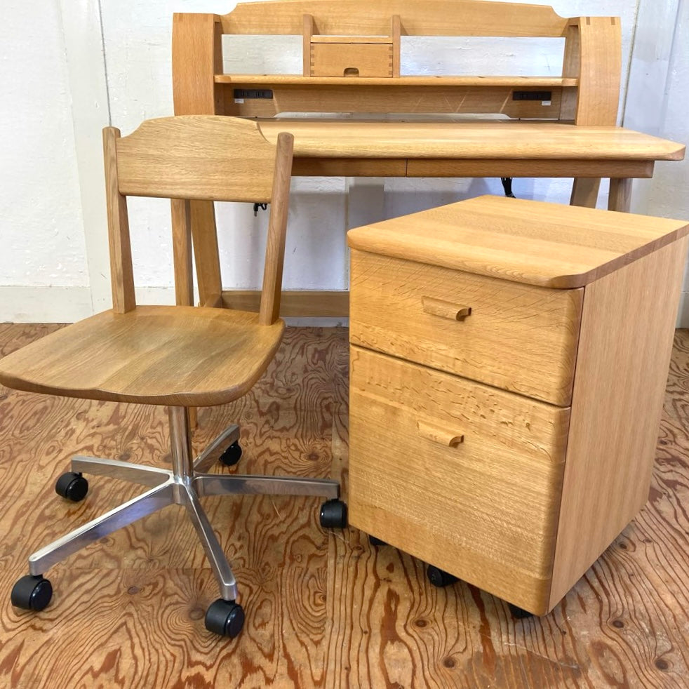 飛騨産業 そうせき デスクセット 学習机 チェア ワゴン 踏み台 中古
