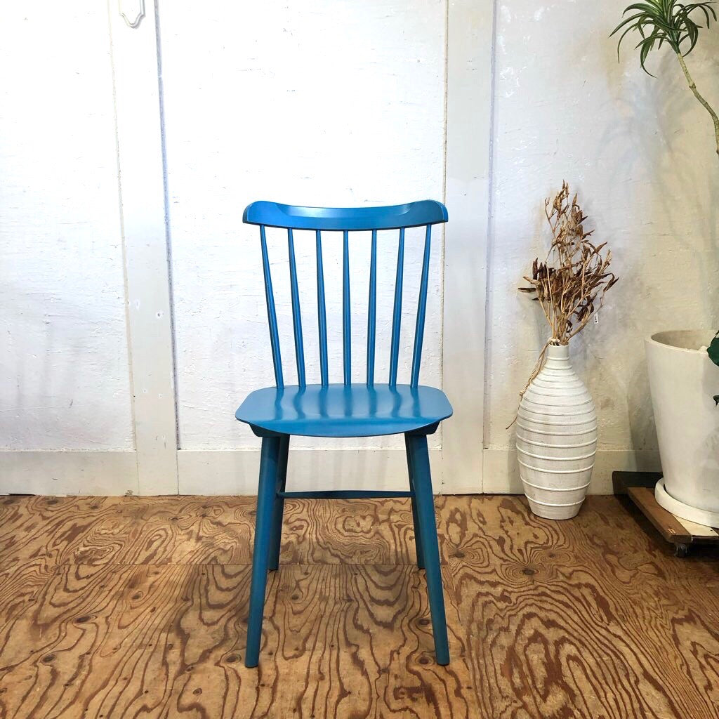 TON社 ウィンザーチェア ダイニングチェア ブルー 展示品 中古 青 水色 