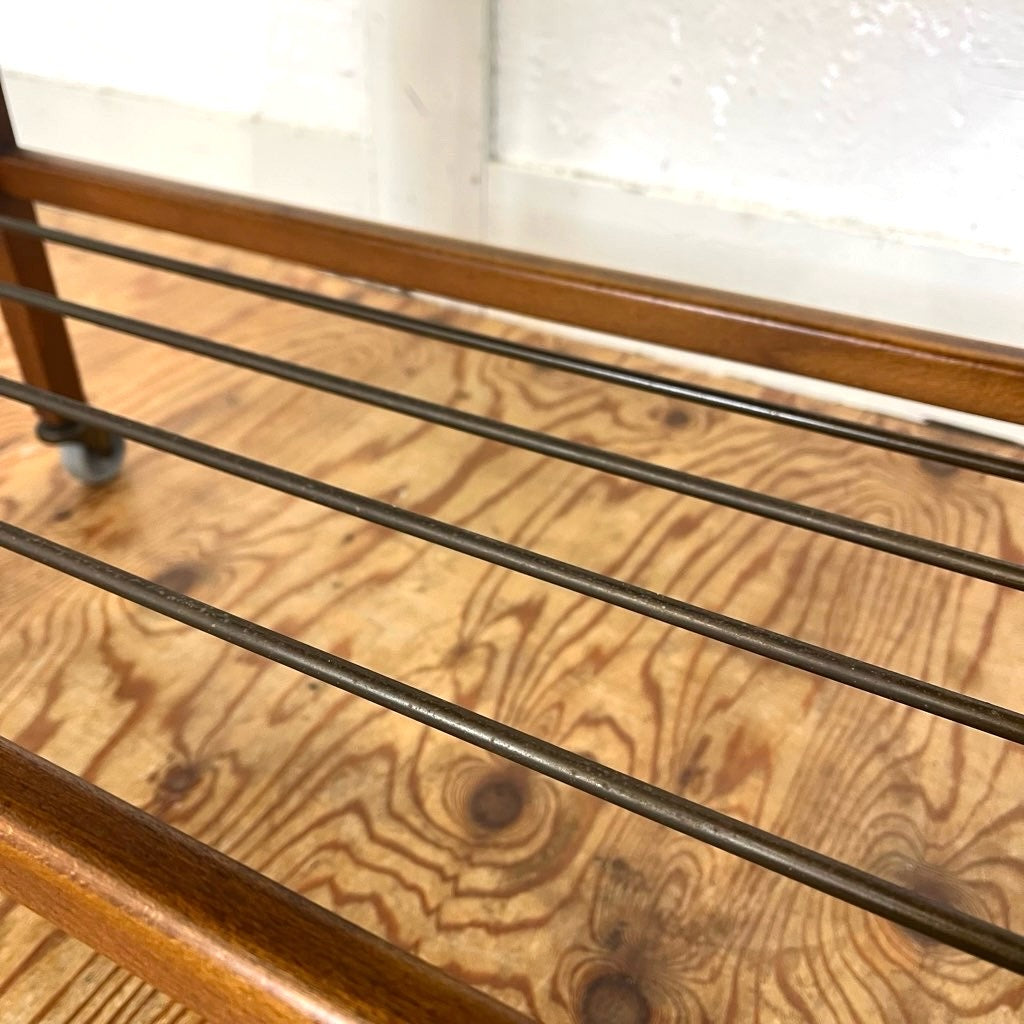 チーク材&ビーチ材 コーヒーテーブル サイドテーブル 棚・キャスター付き デンマーク製 北欧 ヴィンテージ