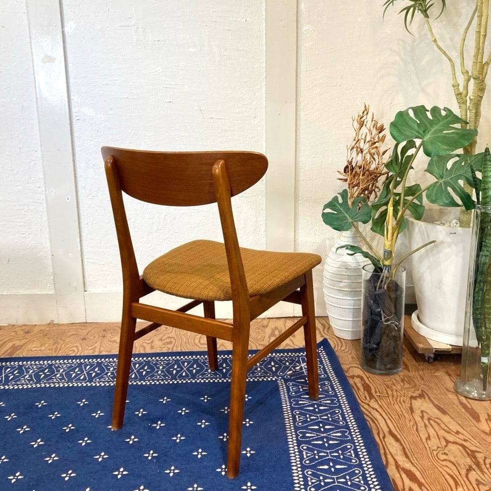 チーク材&ビーチ材 ダイニングチェア サイドチェア  イエロー 北欧 デンマーク ヴィンテージ