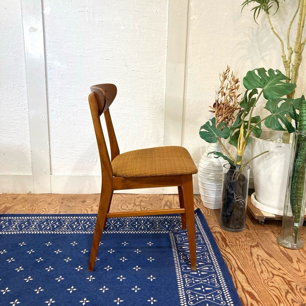 チーク材&ビーチ材 ダイニングチェア サイドチェア  イエロー 北欧 デンマーク ヴィンテージ