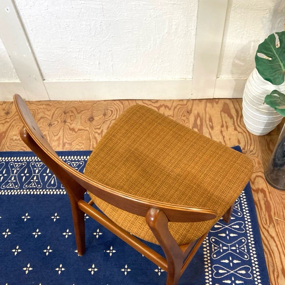 チーク材&ビーチ材 ダイニングチェア サイドチェア  イエロー 北欧 デンマーク ヴィンテージ