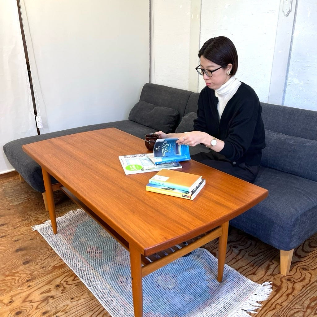 チーク材&ビーチ材 センターテーブル  コーヒーテーブルリビングテーブル  北欧 デンマーク クラシック Scandinavian vintage 中古