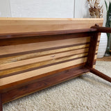 不要になった古い家具の様々な木材から作ったセンターテーブル W100 ローテーブル リバイブモブラープロジェクト