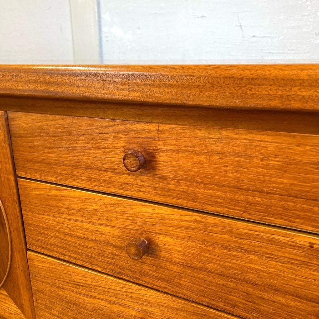 ネイサン / NATHAN   サークルサイドボード チーク材 英国 ヴィンテージ