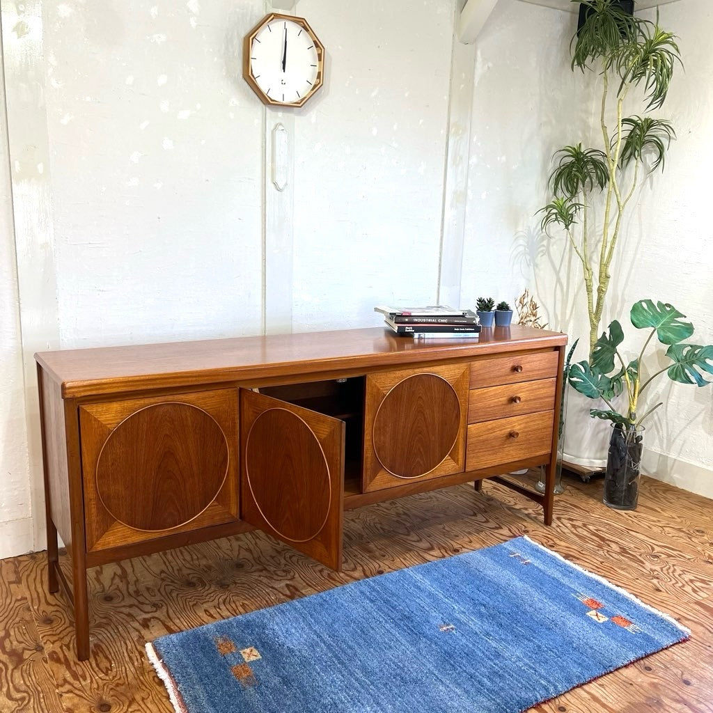 ネイサン / NATHAN   サークルサイドボード チーク材 英国 ヴィンテージ