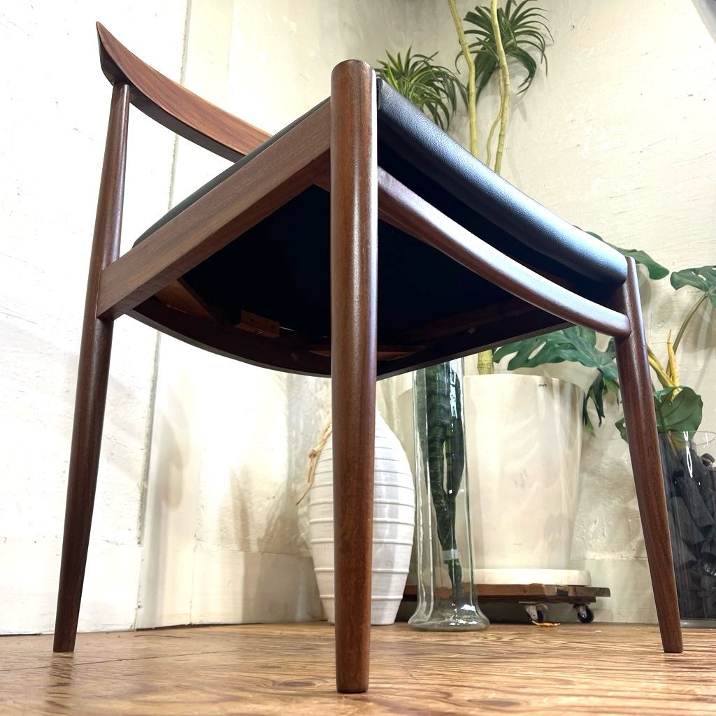 ヴィンテージ ダイニングチェア ブラック レザー