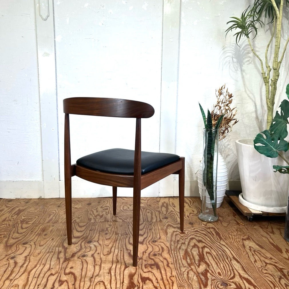 ヴィンテージ ダイニングチェア ブラック レザー