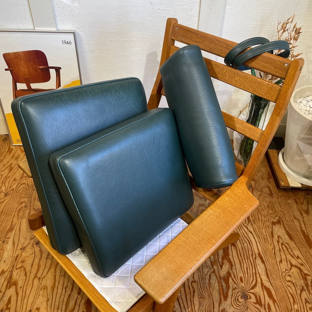 ゲタマ / GETAMA GE290A ハイバックイージーチェア 1Pソファ 限定100周年記念モデル GE290S オットマン付 ハンスJ.ウェグナー 中古