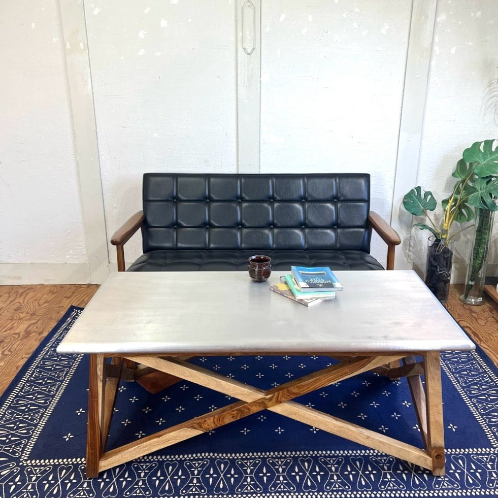 WTW / ダブルティー マーベリックス コーヒーテーブル リビングテーブル アルミニウム 中古