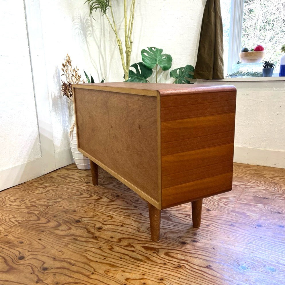 ジャパンヴィンテージ  サイドボード キャビネット チーク材 リメイク