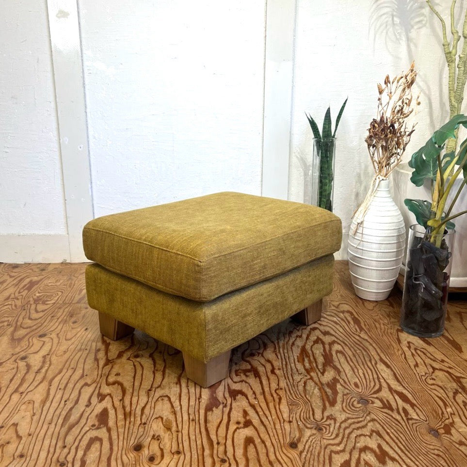 関家具  スツール  オットマン ファブリック オリーブ 足置き  中古