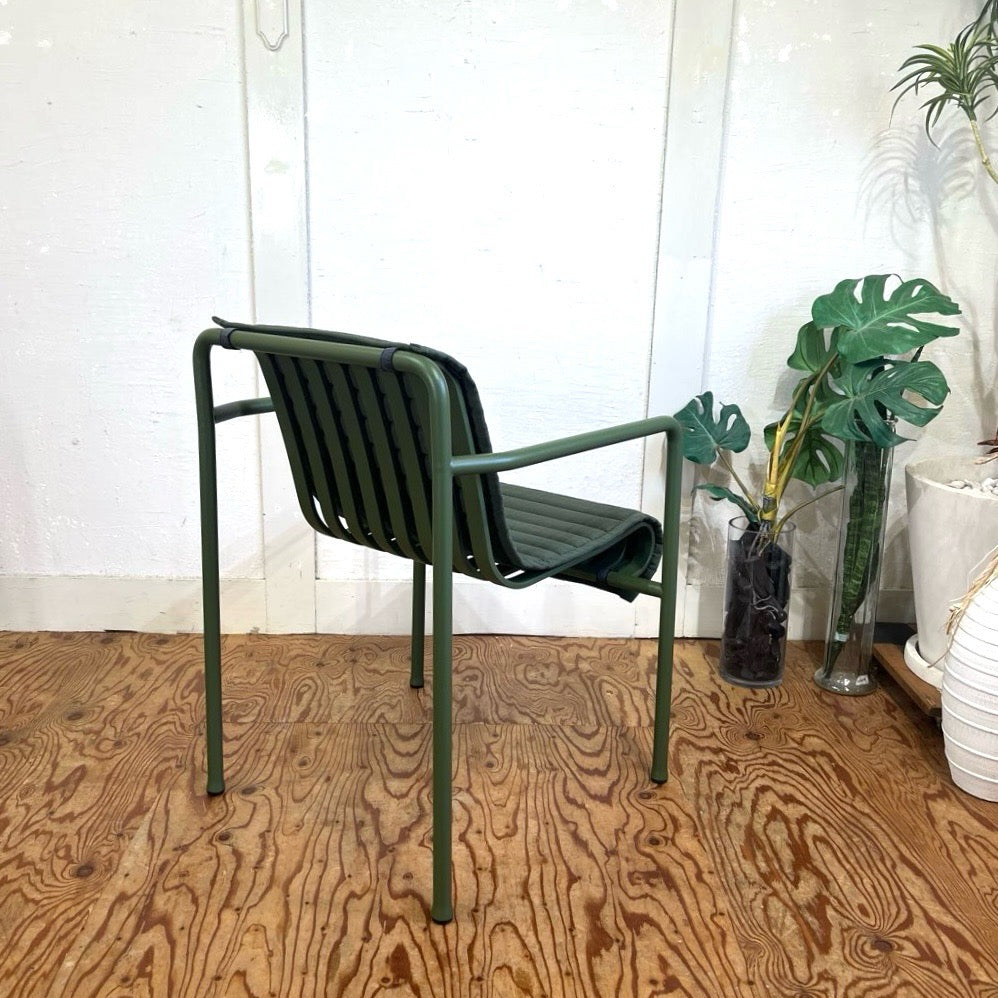 ヘイ/ HAY パリサード / PALISSADE ダイニングアームチェア QUILTEDクッション付き オリーブ デンマーク 北欧 中古