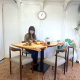 キソヒノキの一枚板ダイニングテーブル 無垢材 リメイク家具 再生家具 リバイブモブラープロジェクト