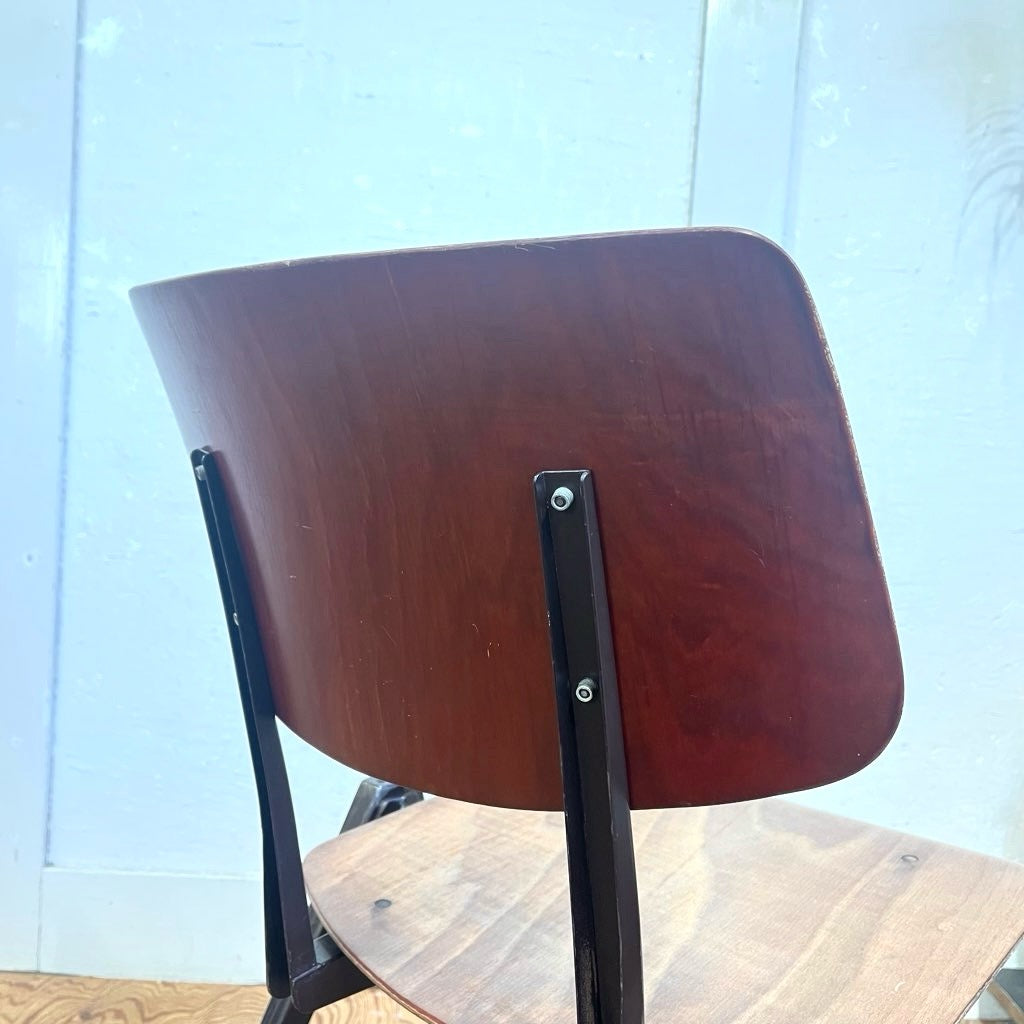 ガルファニタス / GALVANITAS model S21 スタッキングチェア コンパスチェア オランダ ヴィンテージ