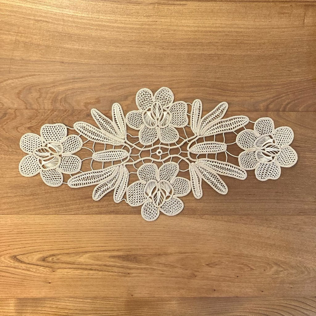 ルーマニアンマクラメ レース ニクリナ コットン フラワー テーブルウェア 中古