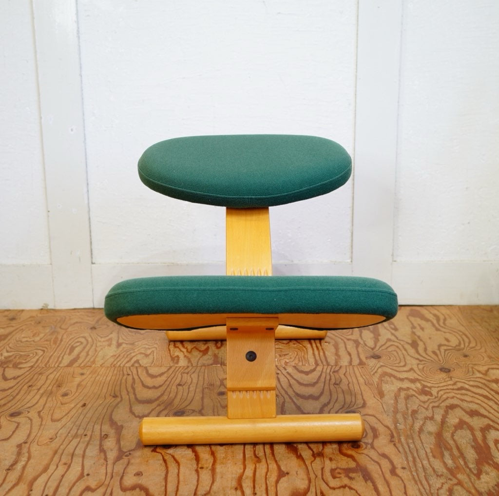 リボ / Rybo バランスチェアイージー グリーン キッズチェア 中古