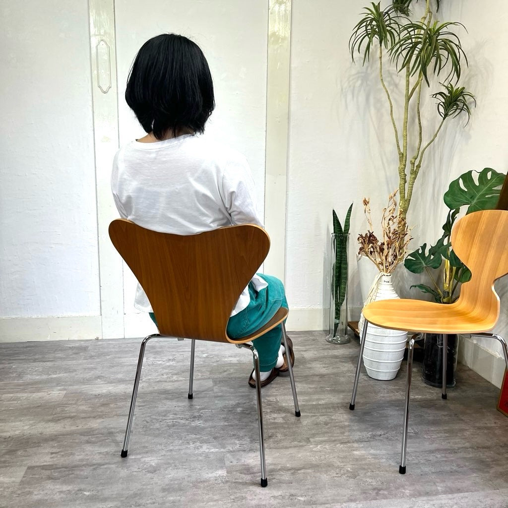 フリッツ・ハンセン / FRITZ HANSEN セブンチェア アルネ・ヤコブセン ウォールナット