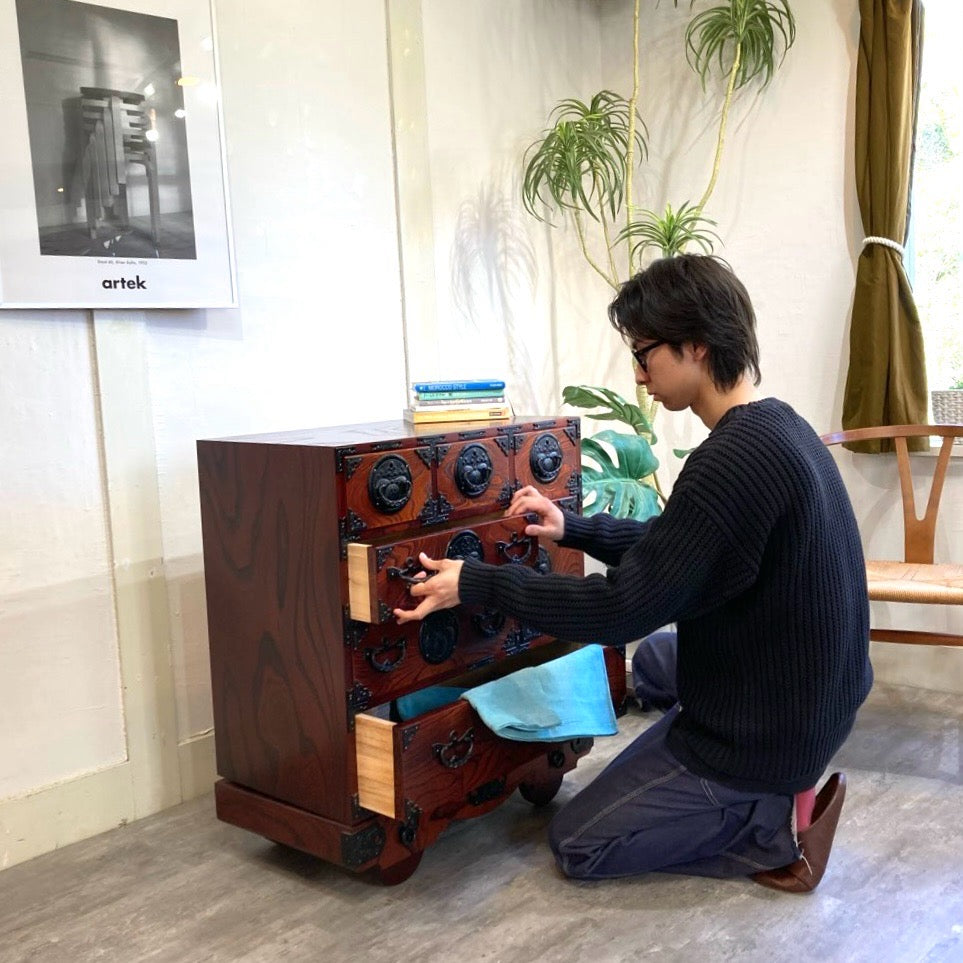 岩谷堂箪笥 車箪笥 和家具 4段 民芸家具 古民具 漆塗り 中古