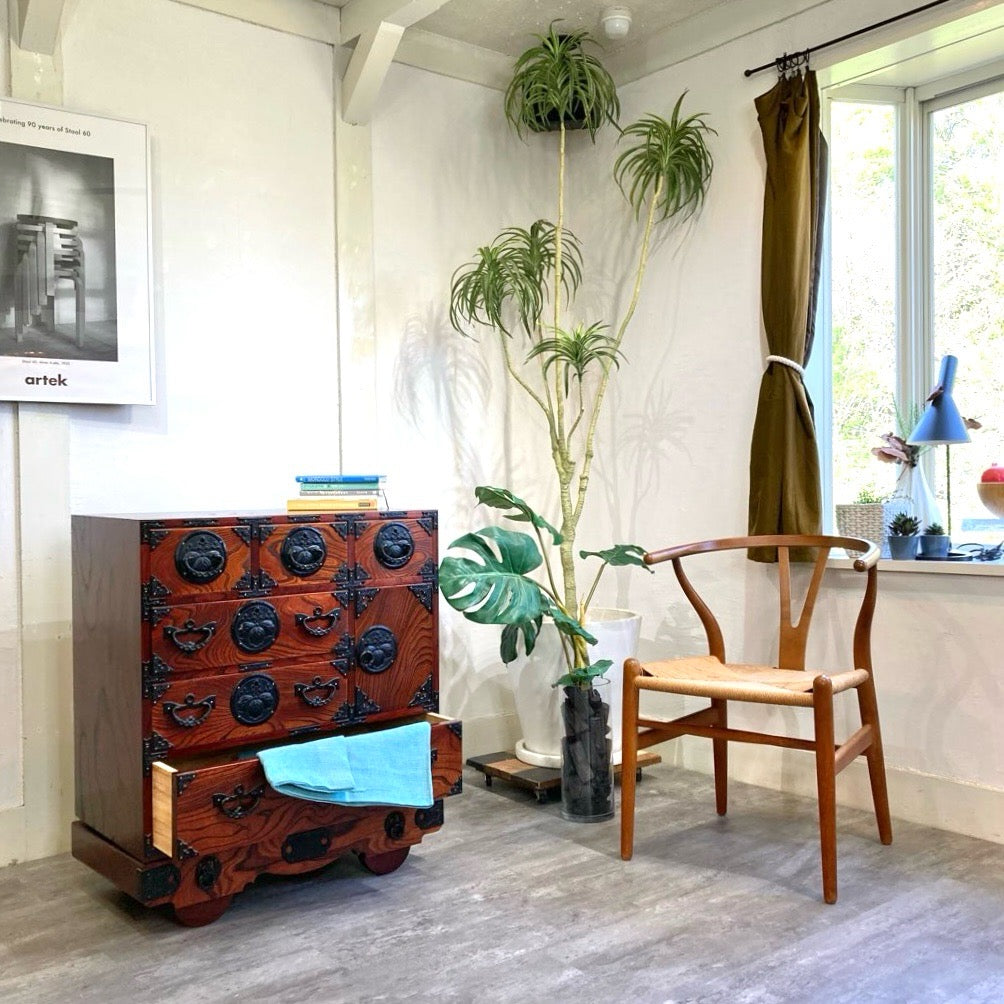 岩谷堂箪笥 車箪笥 和家具 4段 民芸家具 古民具 漆塗り 中古