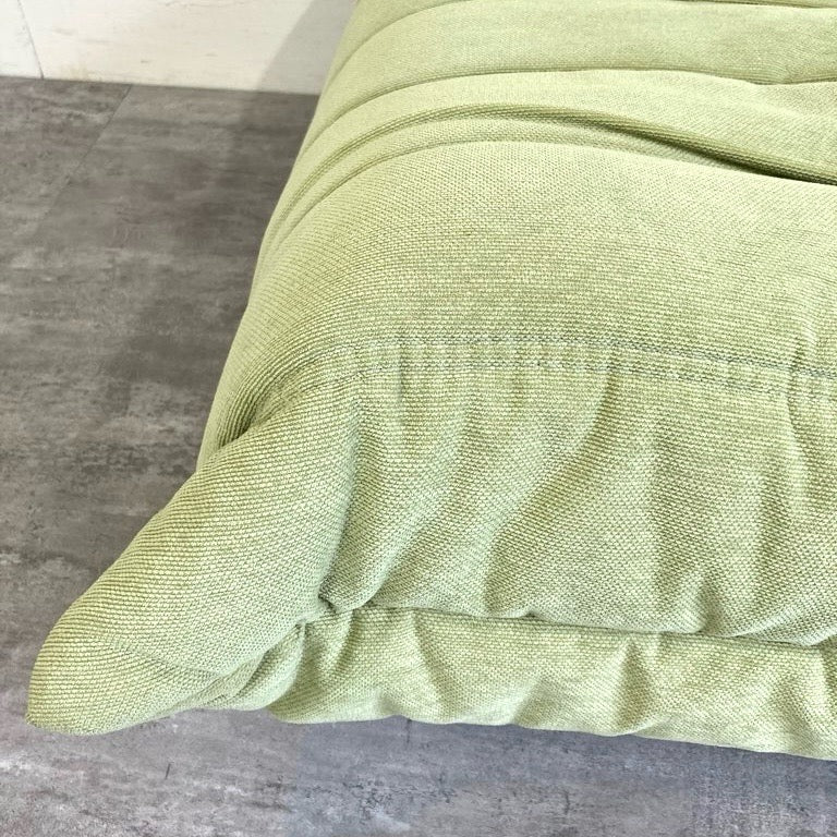 リーン・ロゼ / ligne roset トーゴ パフ オットマン グリーン 中古
