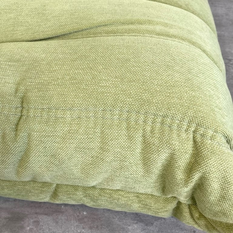 リーン・ロゼ / ligne roset トーゴ パフ オットマン グリーン 中古