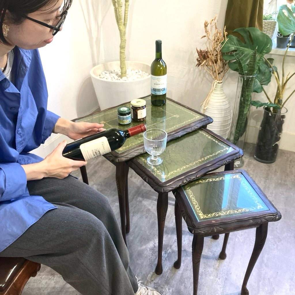 英国アンティーク ネストテーブル サイドテーブル 本革 マホガニー 猫脚