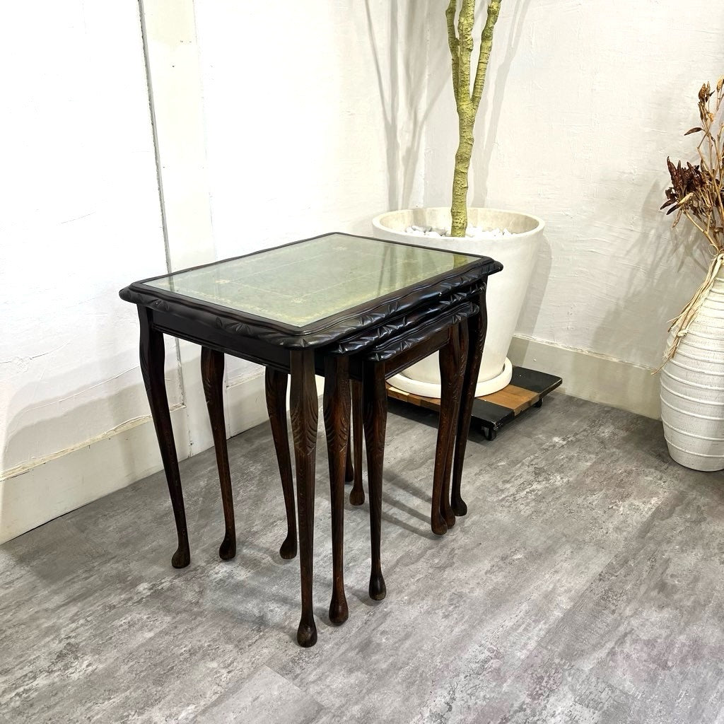 英国アンティーク ネストテーブル サイドテーブル 本革 マホガニー 猫脚