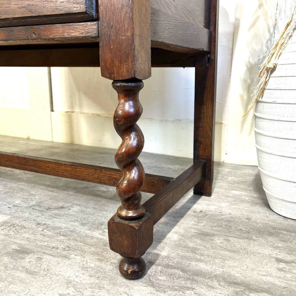 英国アンティーク 3段チェスト オーク材