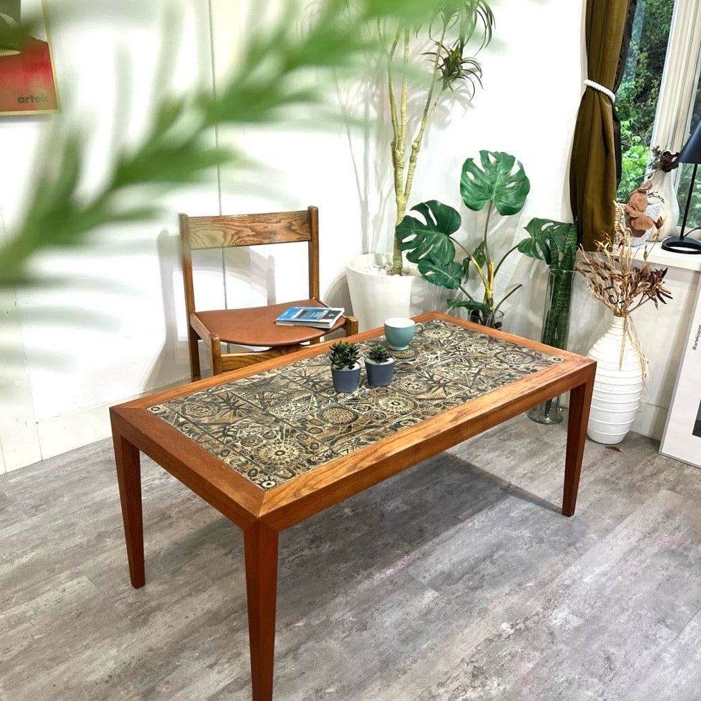 ハスレヴ&ロイヤルコペンハーゲン / Haslev&Royal Copenhagen バッカ タイルトップ コーヒーテーブル チーク材 ヴィンテージ