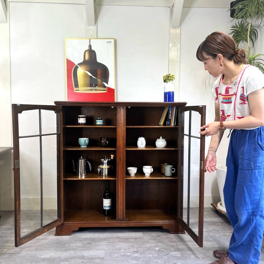 英国 アンティーク カップボード ショーケース 飾り棚 キャビネット