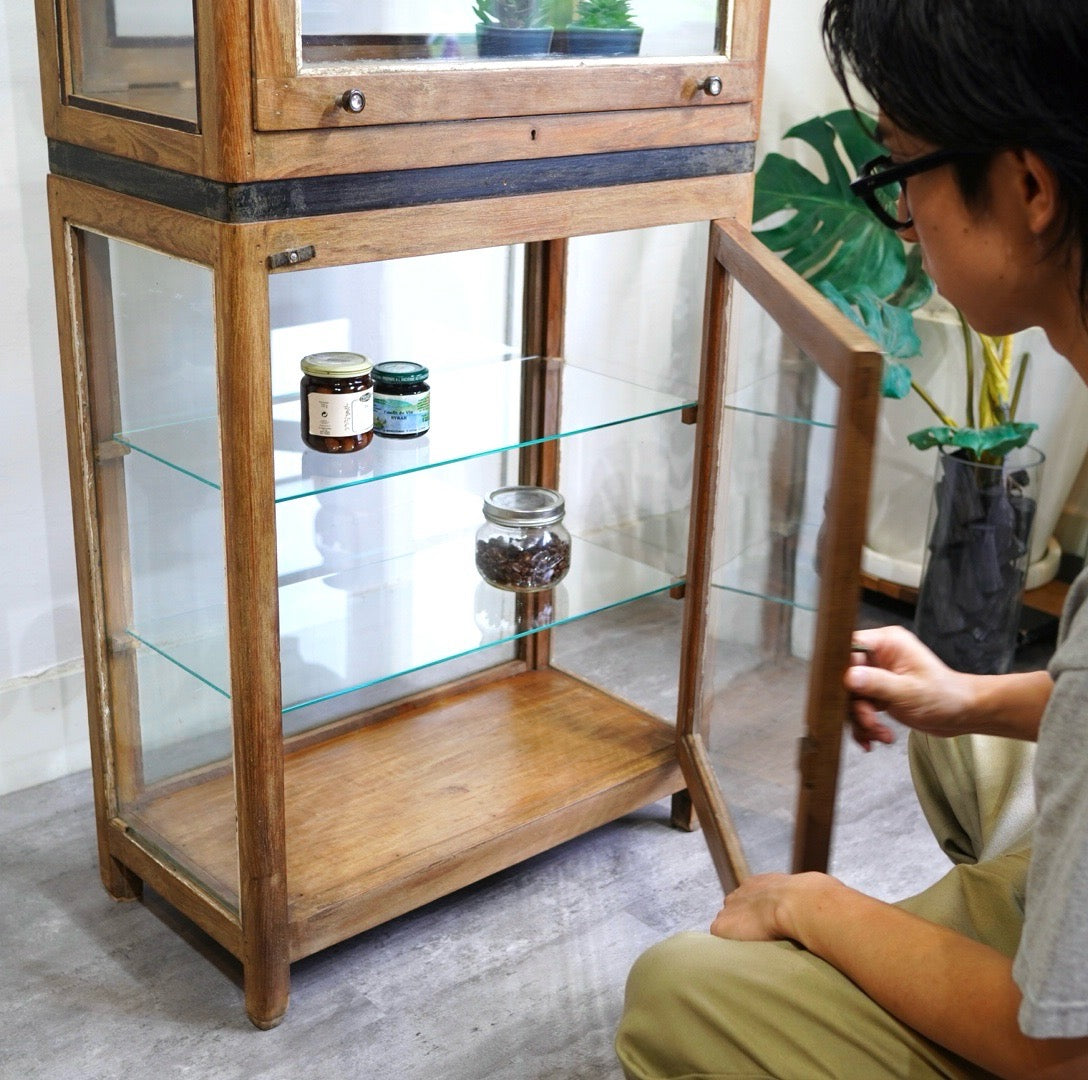 アンティークガラスショーケース 2段 ヴィンテージ パンケース 飾り棚