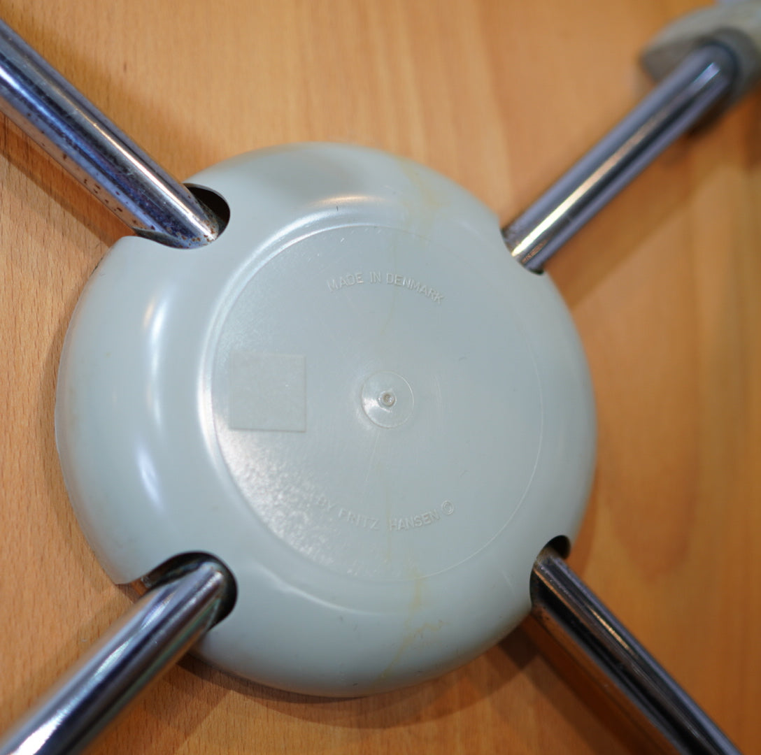 フリッツハンセン / FRITZ HANSEN アントチェア / antchair アルネ・ヤコブセン ビーチ